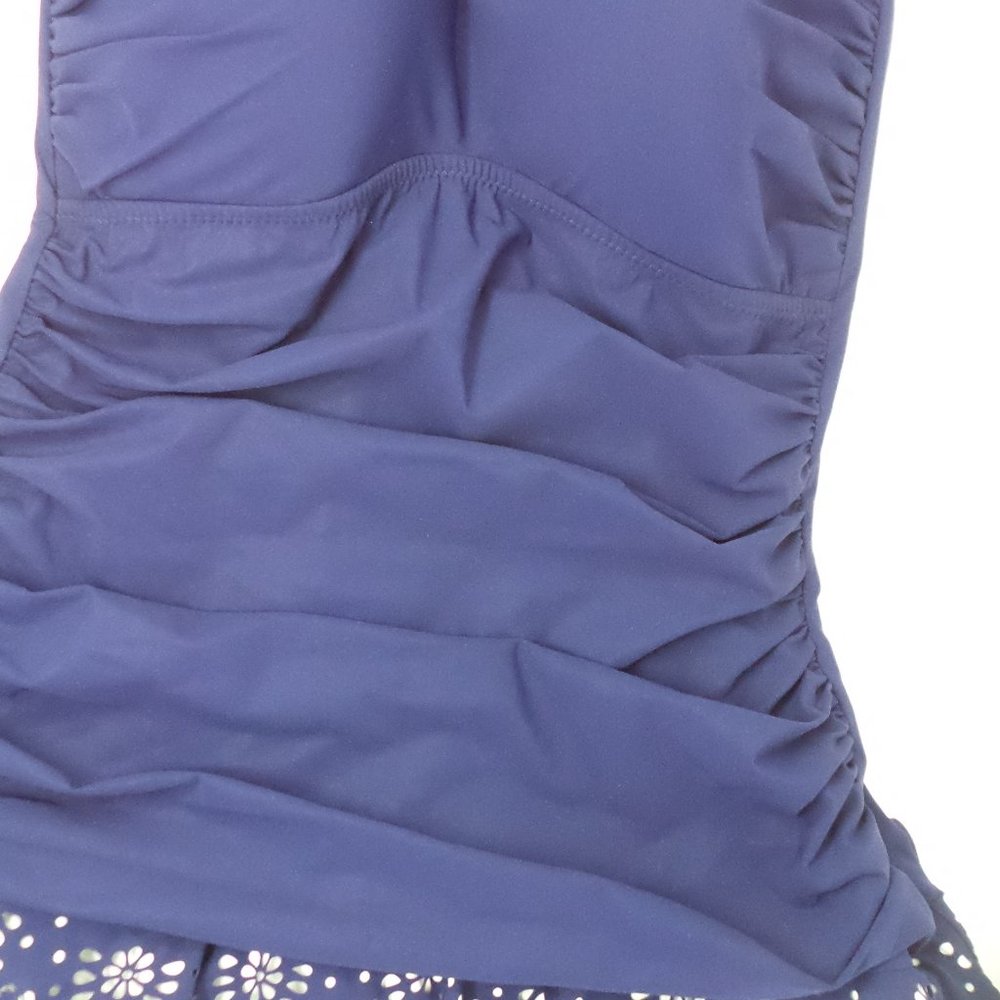 Ladies One-piece swim suit, Size 14